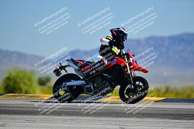 media/Mar-25-2024-Moto Forza (Mon) [[8d4319bd68]]/4-Novice Group/Session 2 (Turn 9 Side)/